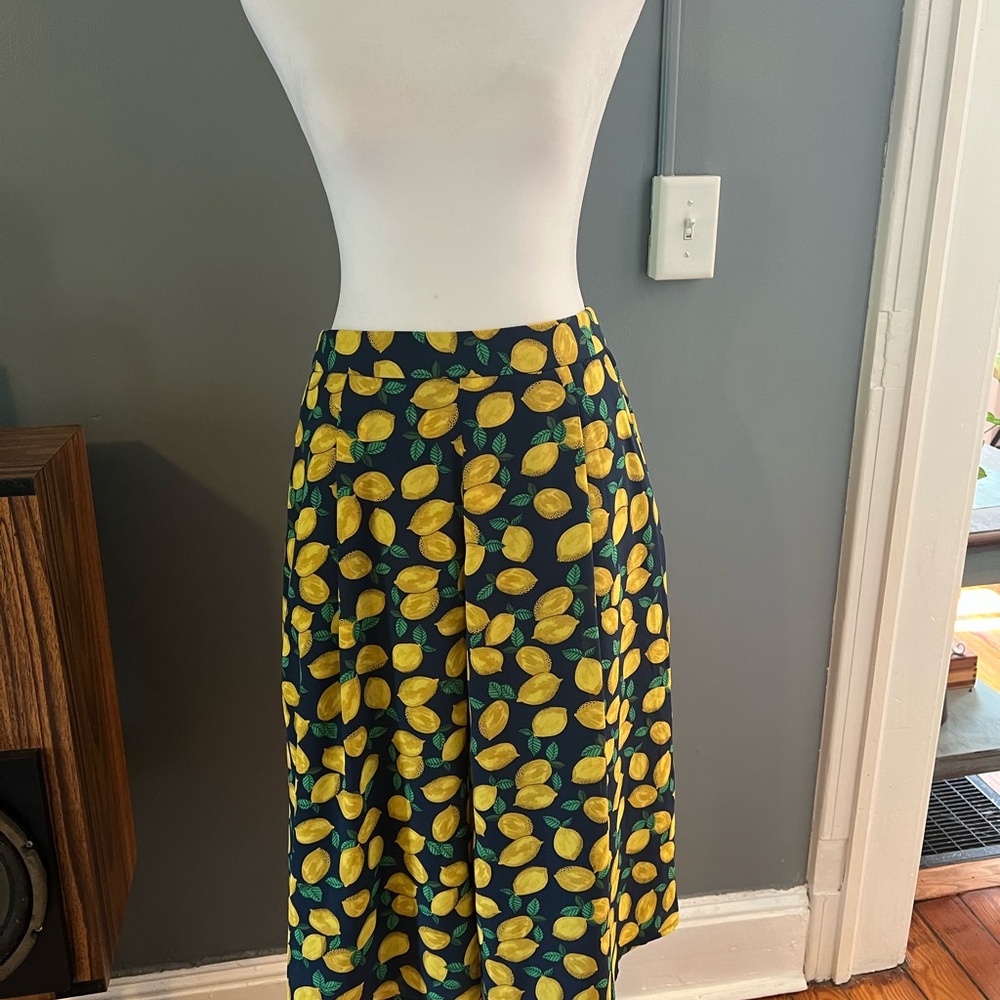 The Limited Navy A-Line Skirt with Yellow Lemon Print
